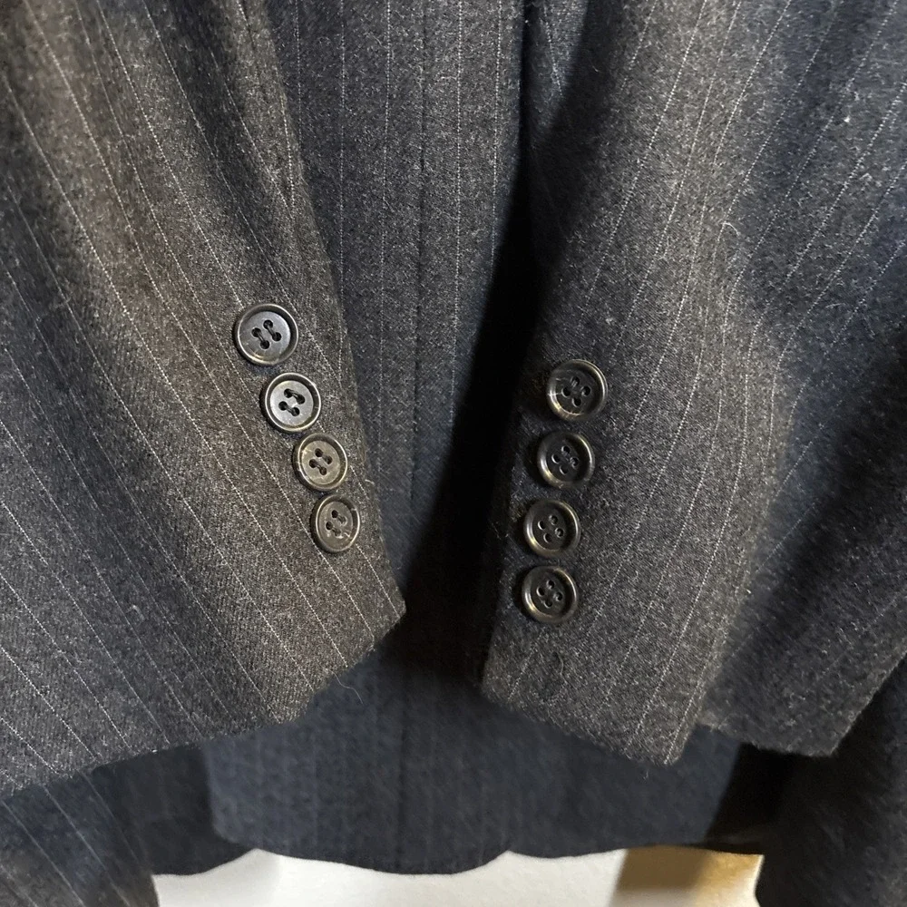Pinstripe 100% Wool Sport Coat Jacket Charcoal Gray Francesco Maiolo‎ NY Rome